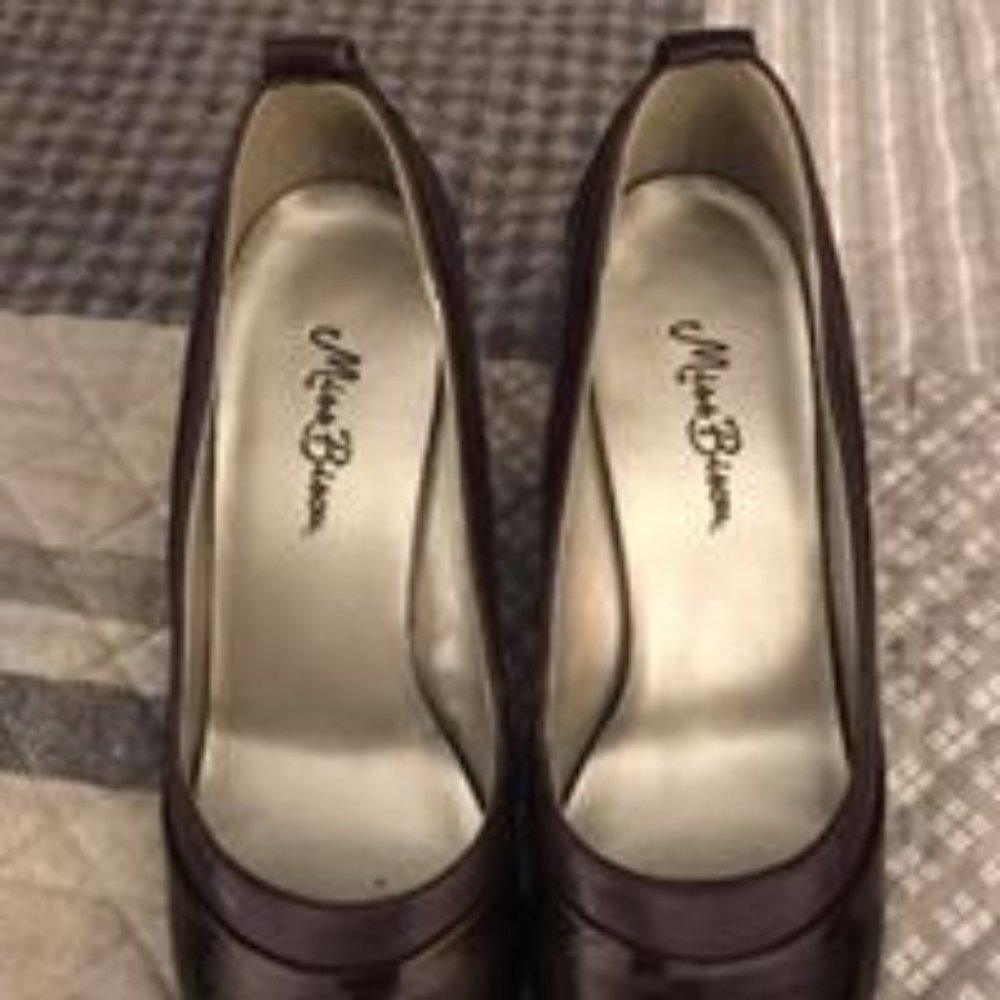 Plum heels